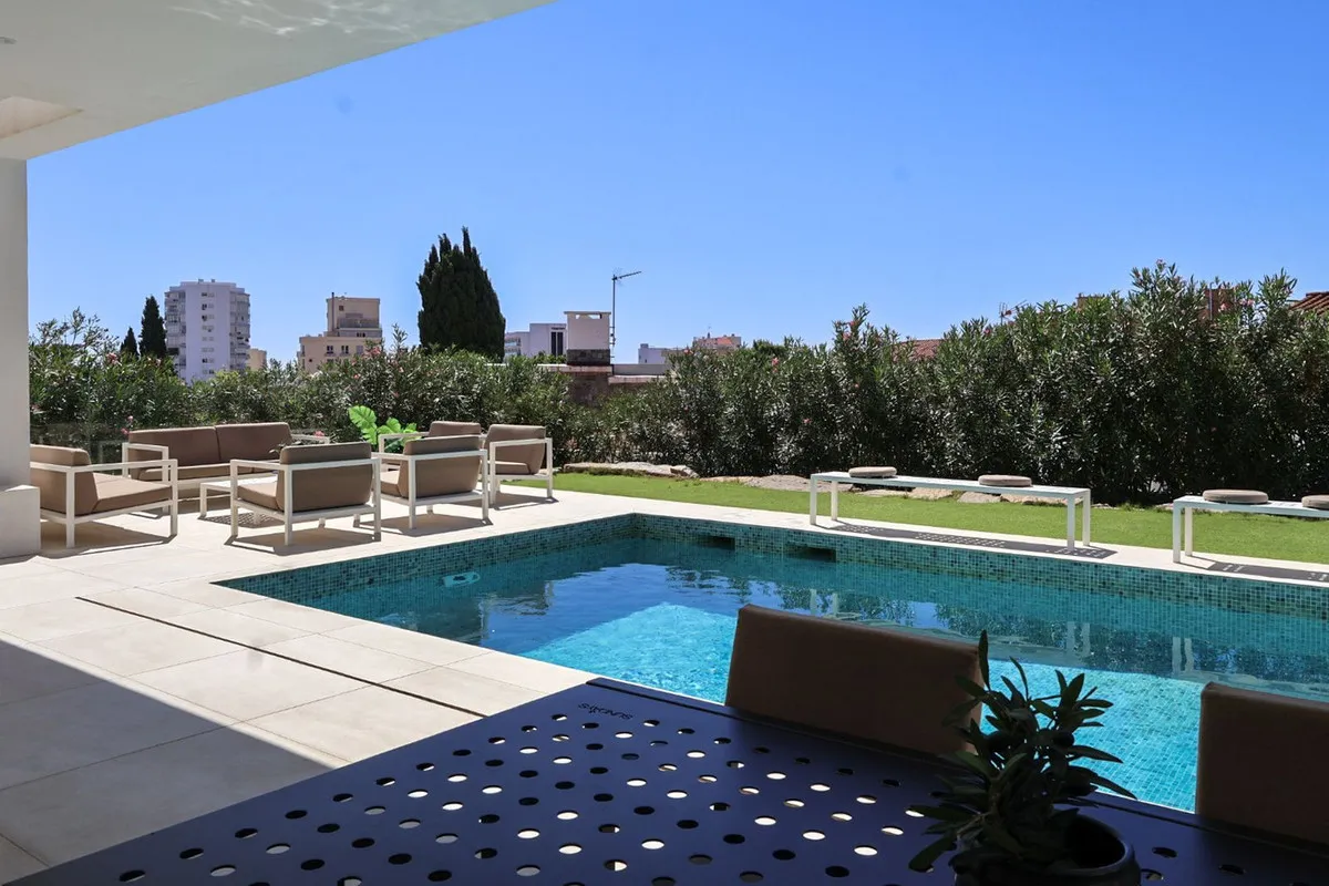 f597fcd3-fec0-4a0b-ac72-e9f97308200f