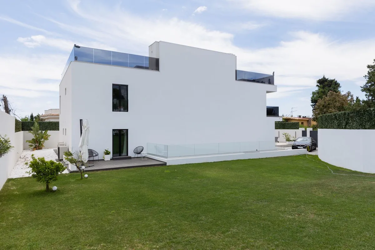 3910fe1f-ed22-40a3-81a8-25056af95c4a