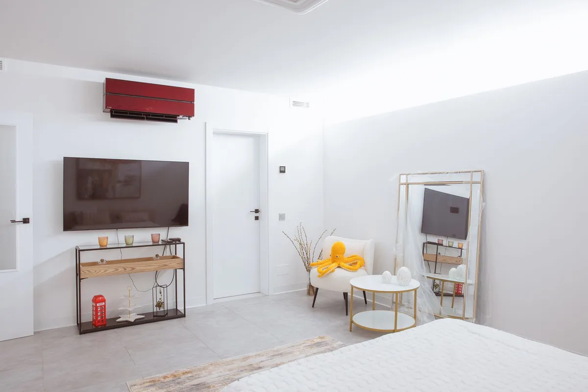 ed6810d2-8c28-4302-9d6e-35eff63247f7