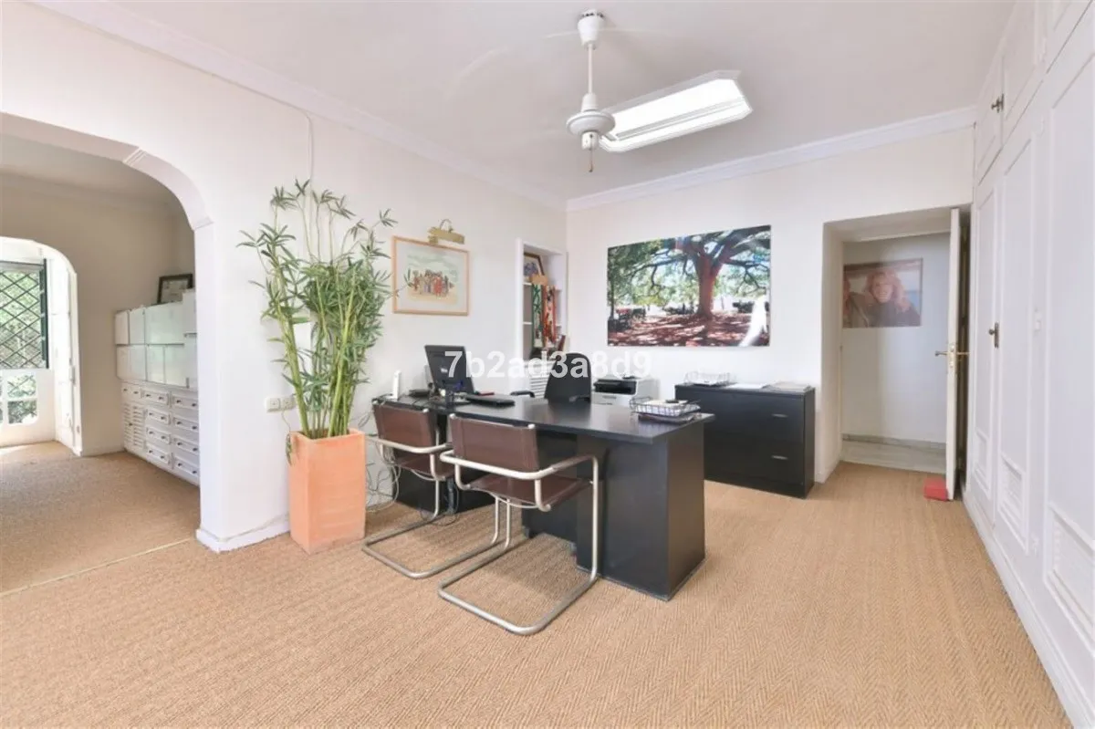 7c718ddd-5336-4b4c-a296-e2c32ad507f0