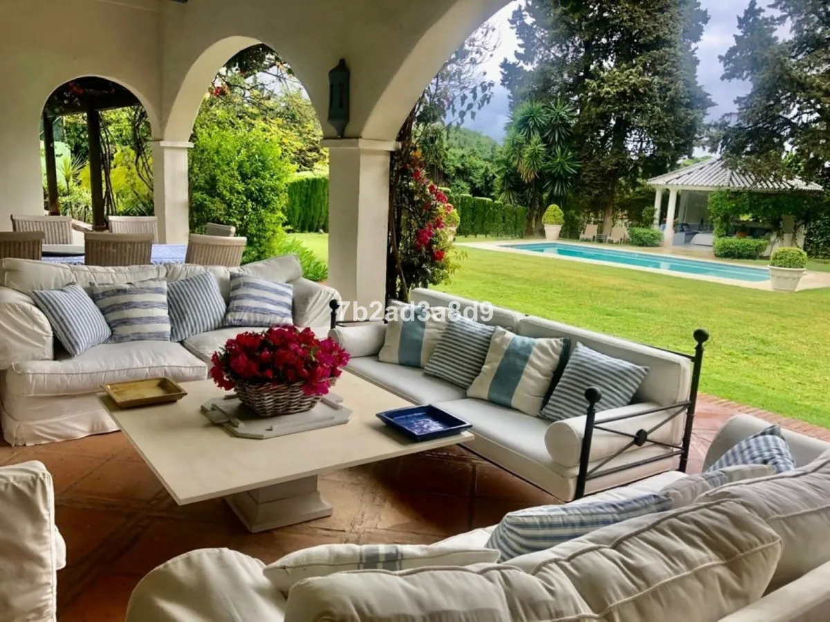 a410fbf5-29e0-42d6-8b29-d60253aa70d4