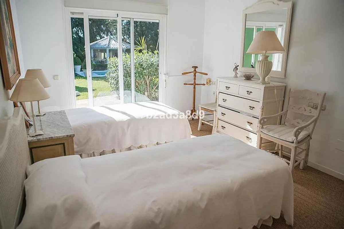 daa72b38-6aa4-4bb3-8a4e-84e6f868776d