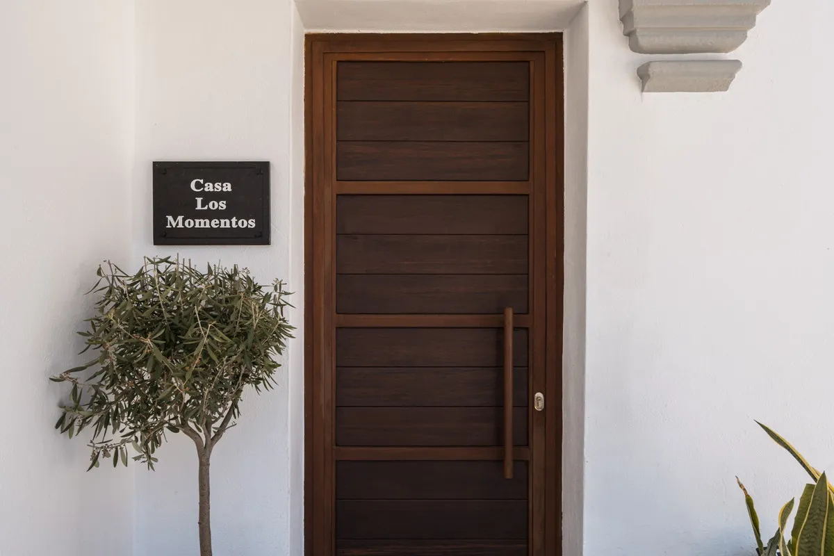 a8598b6f-0aa8-43b2-8285-abacc48b7f12