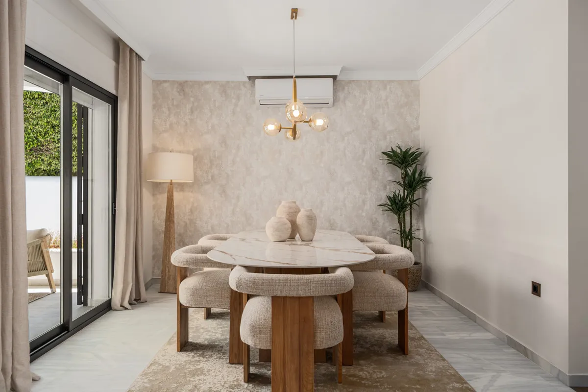 e28e84b1-f8ac-4cc7-b15a-cab1cdb52465