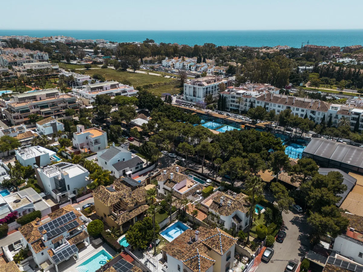 f74cfda2-0981-4602-8507-387ccbac51b1