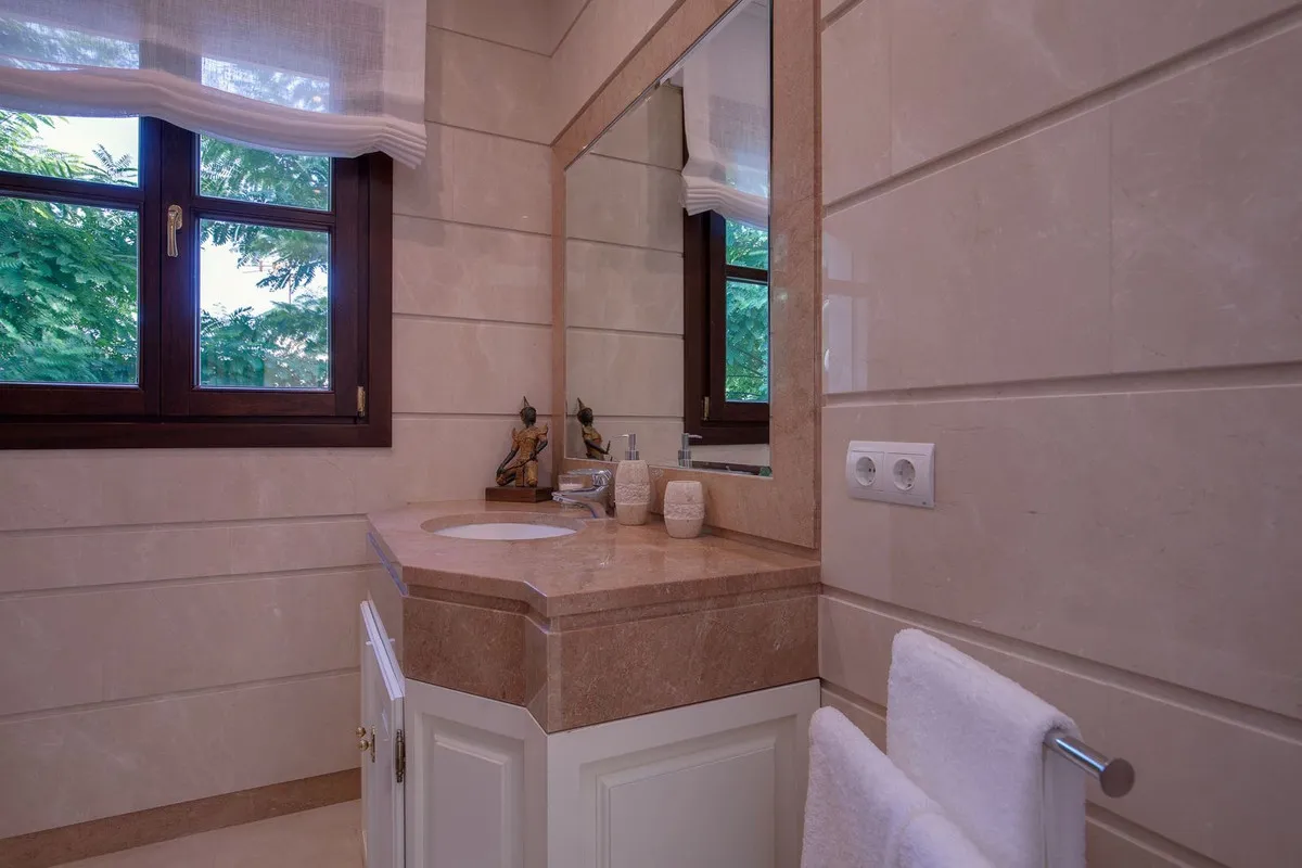 3203824d-5fae-4df4-804c-383d818f8f4f