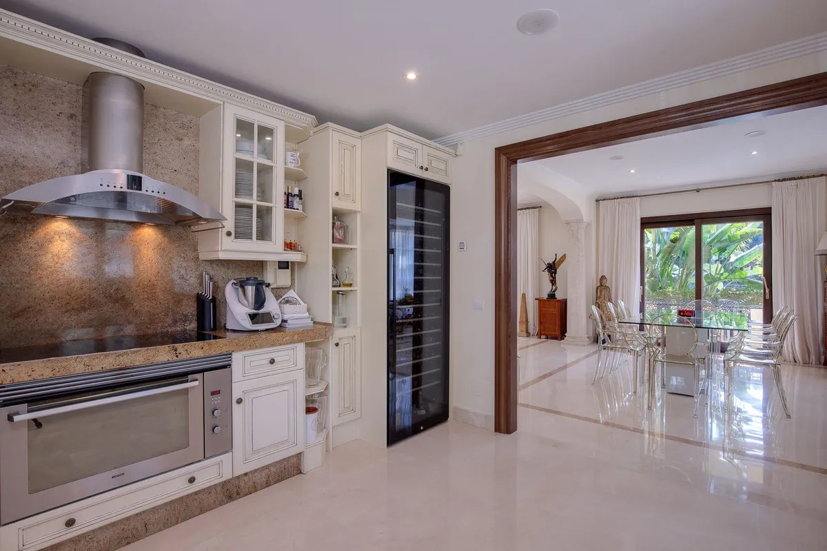 70d89c45-6c0f-400d-9a4e-af3b136cf4da