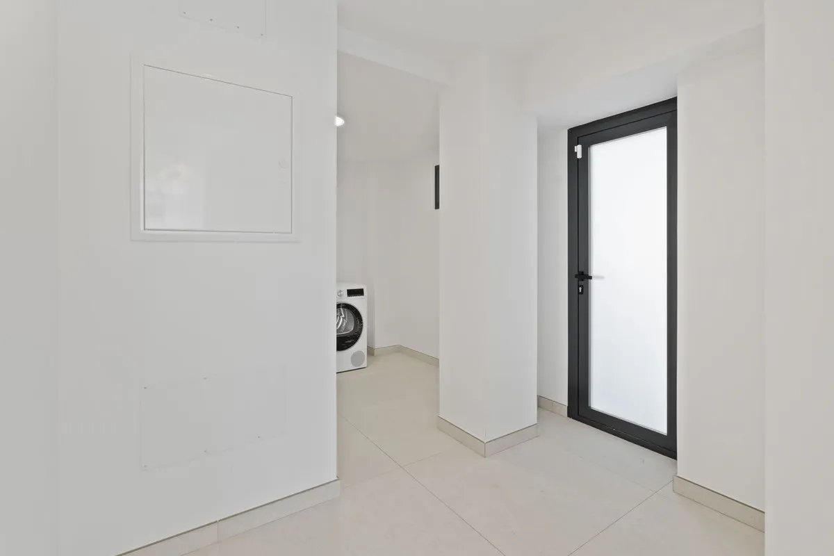 8b49a35d-68f4-46a3-9b8b-8ac2d422d0c9