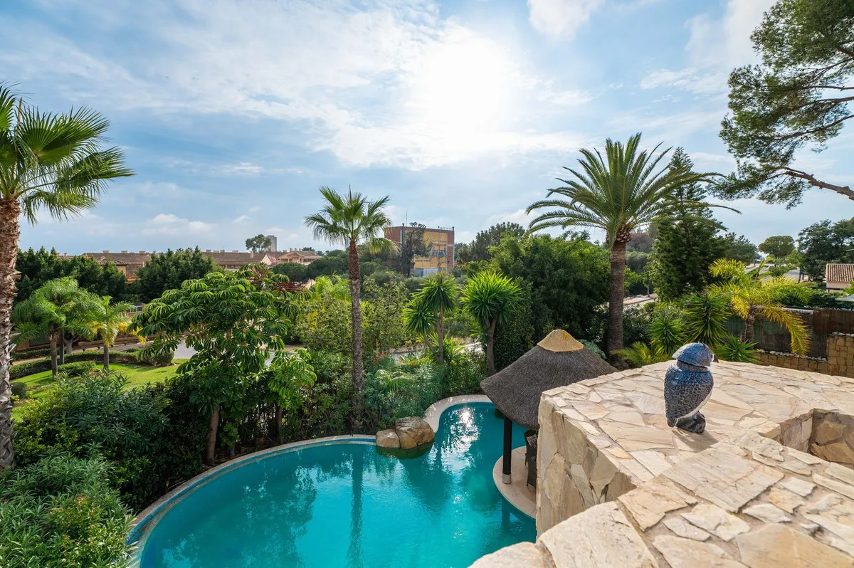 0cdcde5c-58a4-466e-9880-95f6a41ae54a