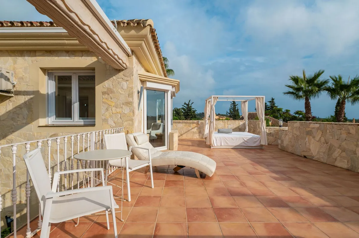 1d4482d7-e796-4906-8de0-6d6e86200636