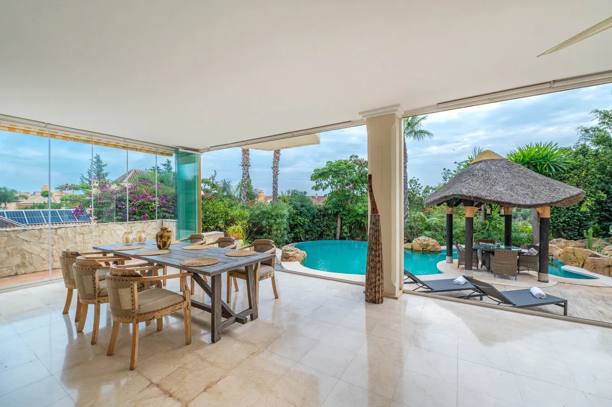 1e61e99a-ac11-41b3-b856-299e94b85b96