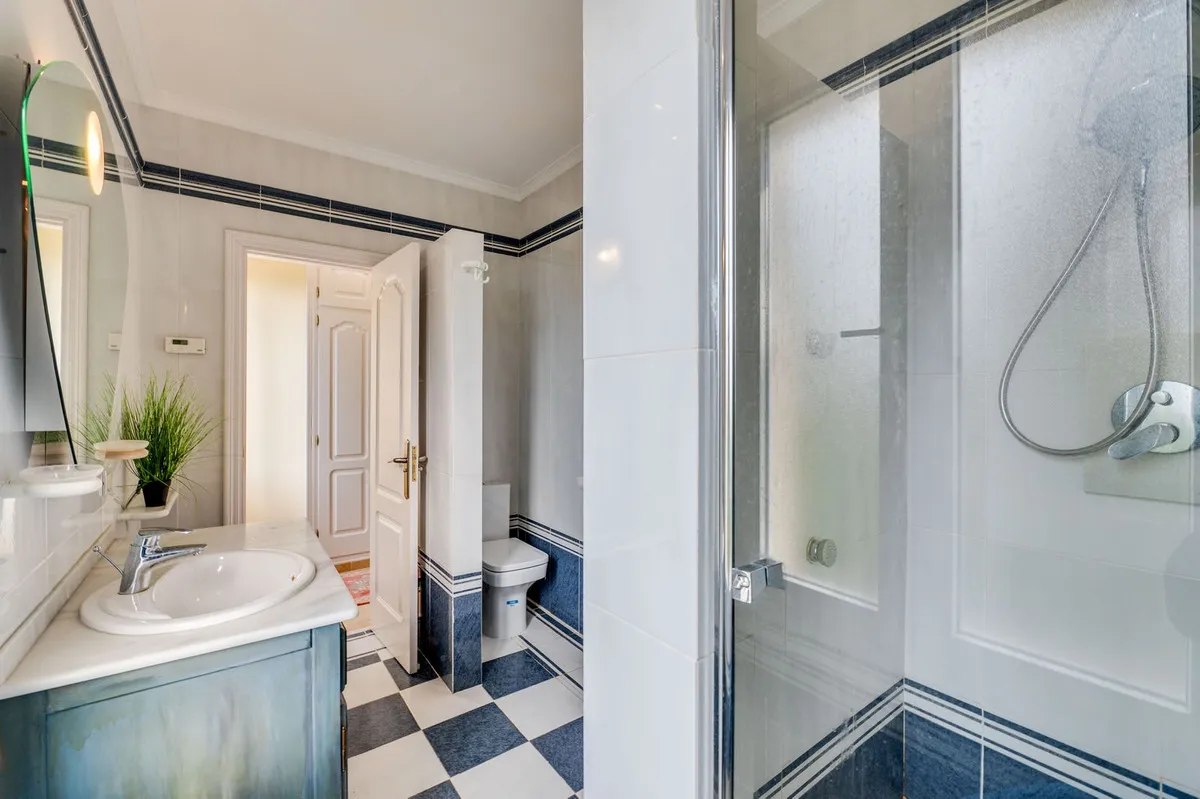 515027fb-95c0-4350-af95-5fe52aa0566c