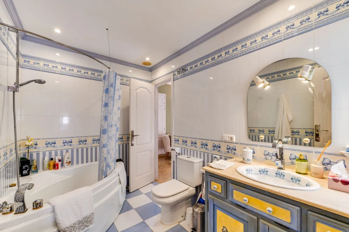 fd317e2a-41c6-4913-8a1e-90eff533f67f