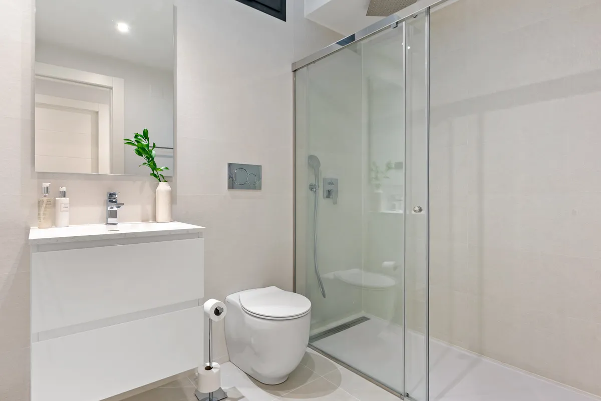 4f8fab87-6da6-42e5-904e-03105b73cb45