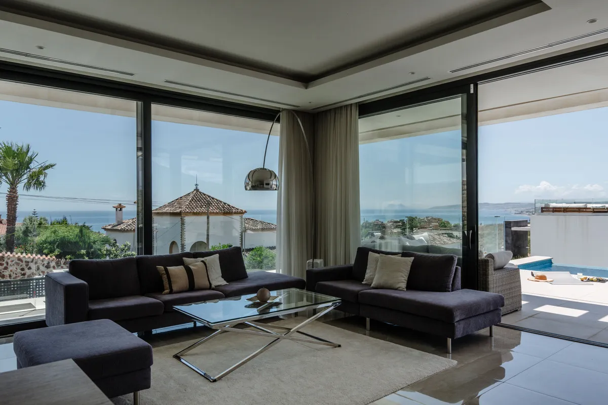 0e7dfeab-0ebb-4c41-8974-5ce136a05e2d