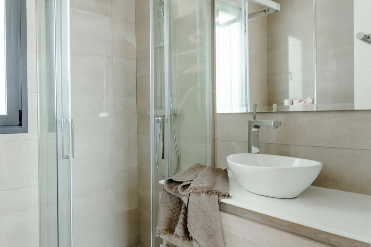 177e66a2-ade1-4a4c-a852-022794cc9c44