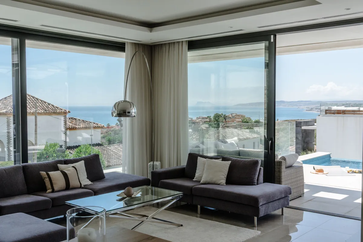 dc5ab51f-0311-49d7-8ce6-629f03816d7b