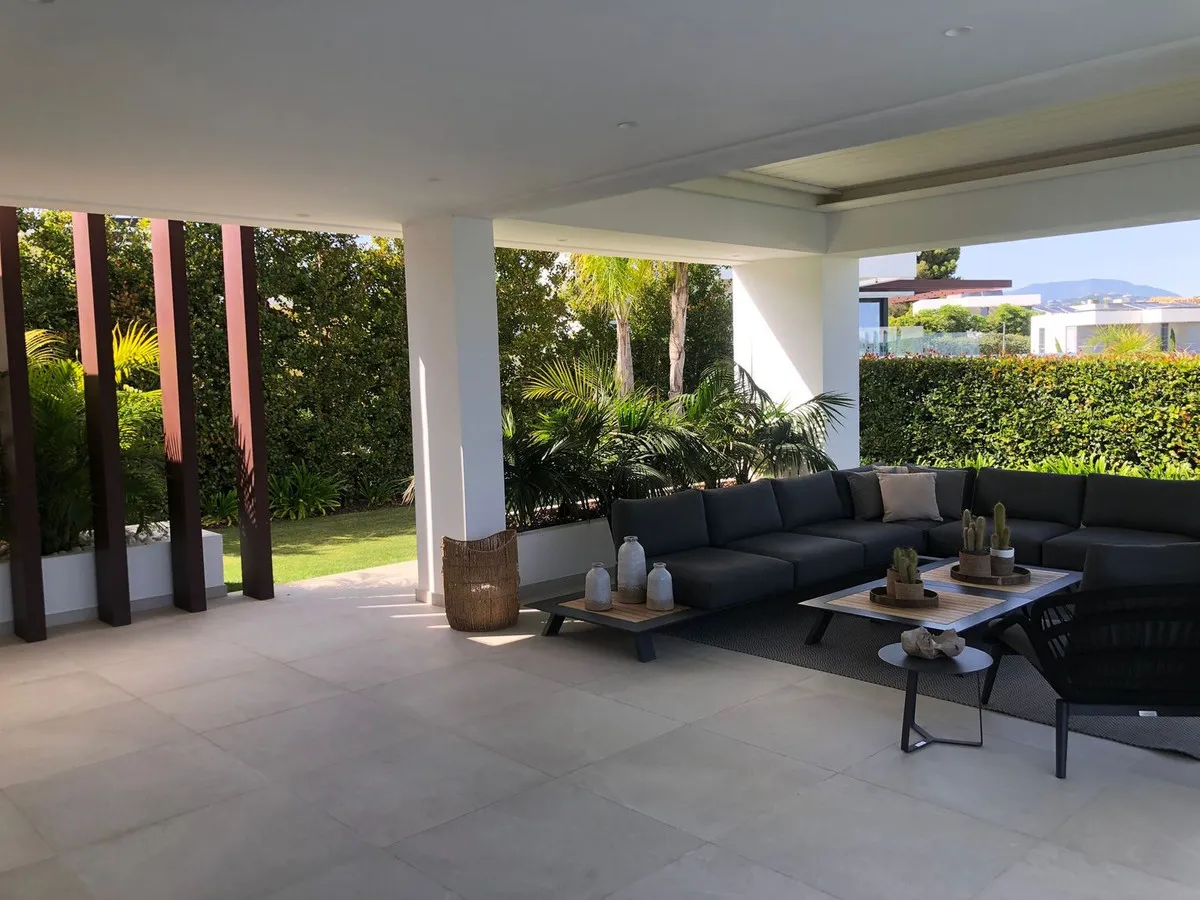 ad994777-8071-4954-a452-17f2e11f0a4b