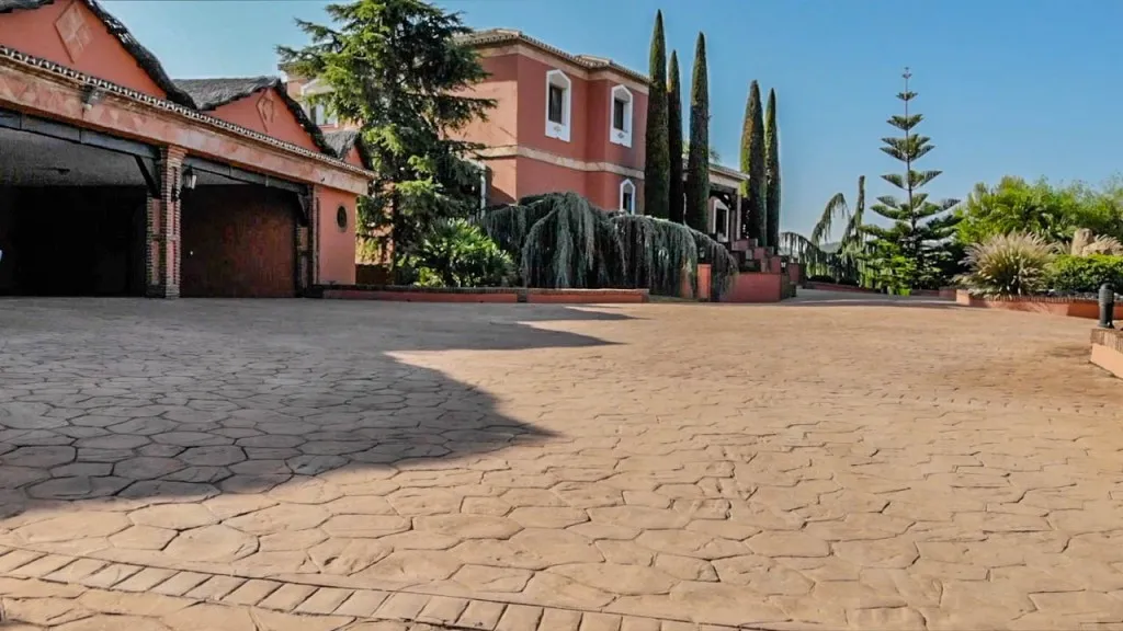 4fbd4ae4-7036-43fd-ad10-476024440021