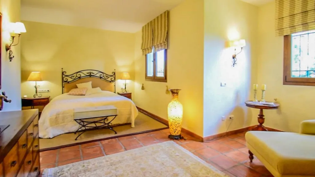 dc0789bb-65b4-421a-acdd-2dc6e7366963