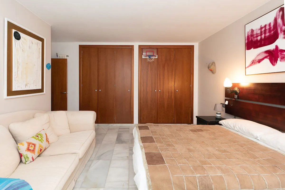 0809170c-b677-4e2d-a64e-3c54c2b1acda