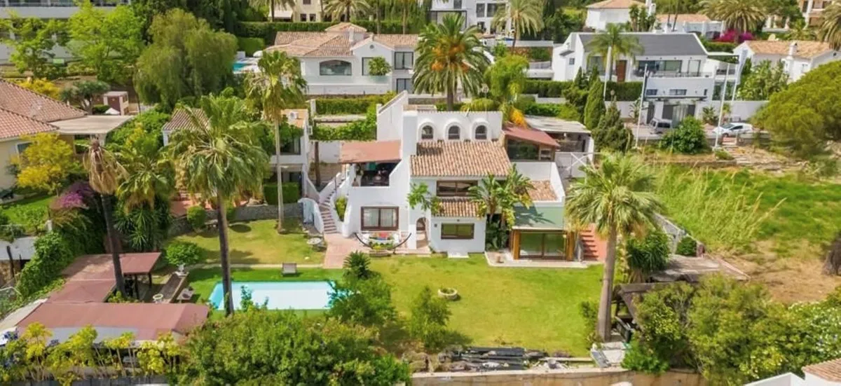 879c84cb-8366-4100-be70-d85bf6b934f1