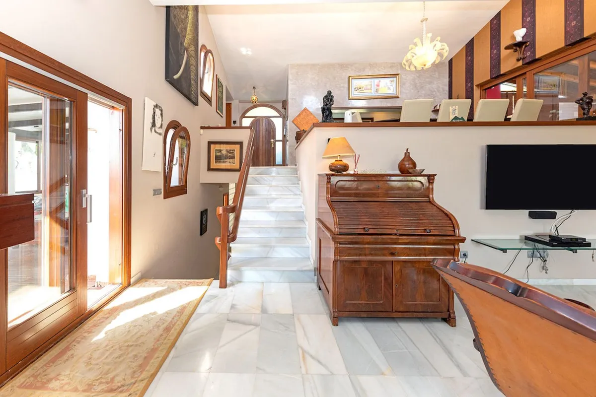 87ef4e60-a2a8-433a-af74-3a0cefa8bfe4