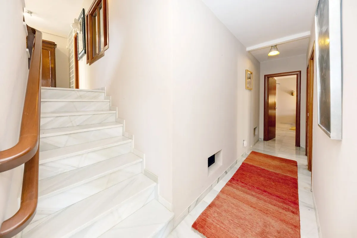 ceb7db6e-f895-4dbb-93ad-c456ed64c831