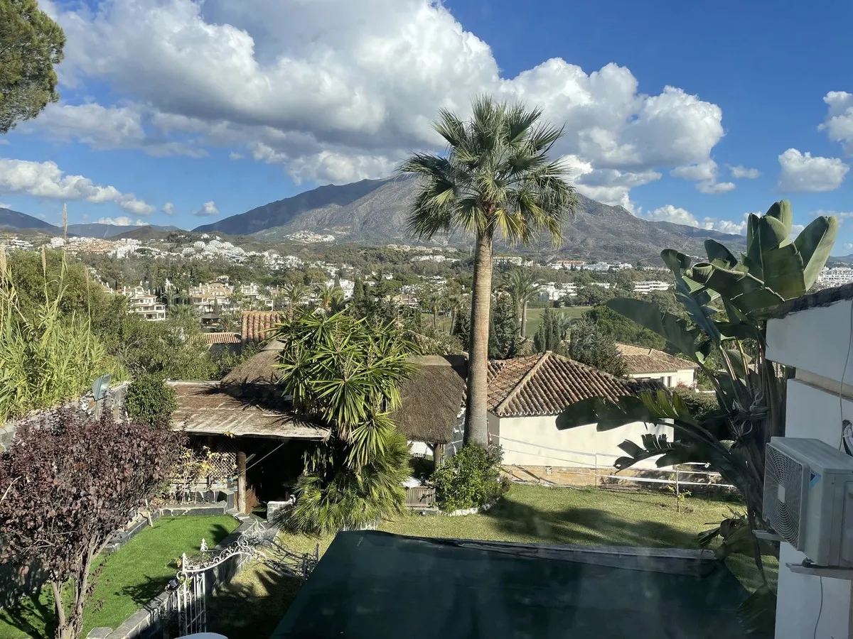 e63324bc-9308-4fec-94dd-bbb3c7d5b1c7