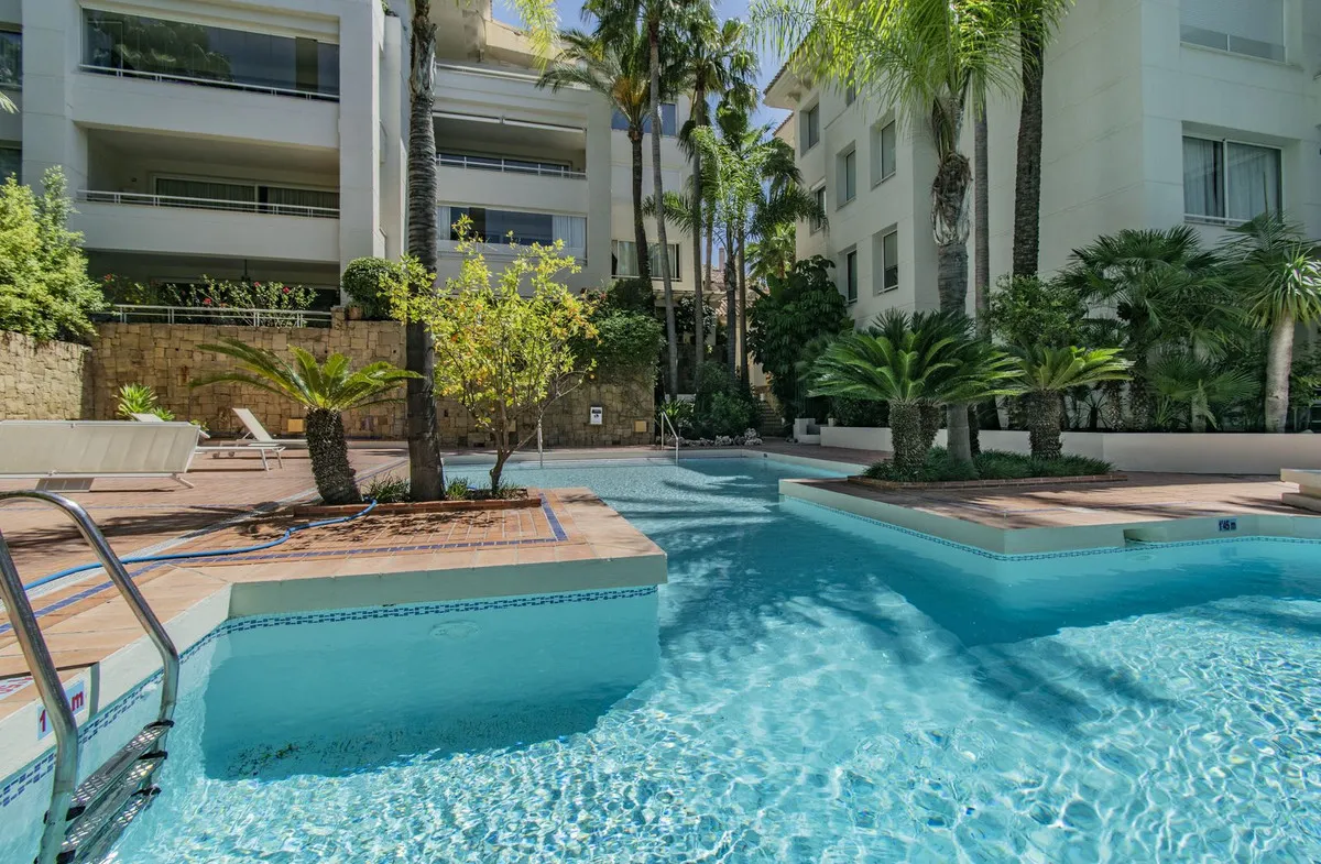 9d1ab16a-9af8-4a45-a56d-d7aea30834ae