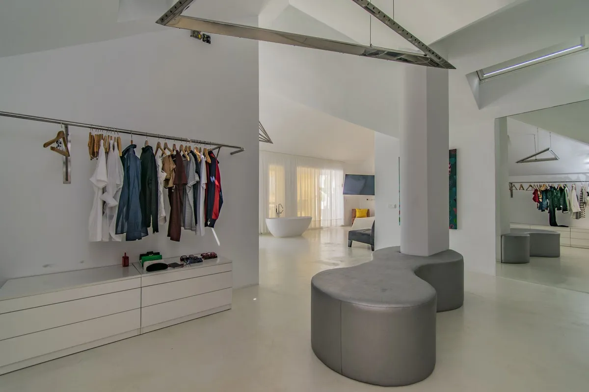 e282801f-00ed-4091-a7fb-609eccd5b927