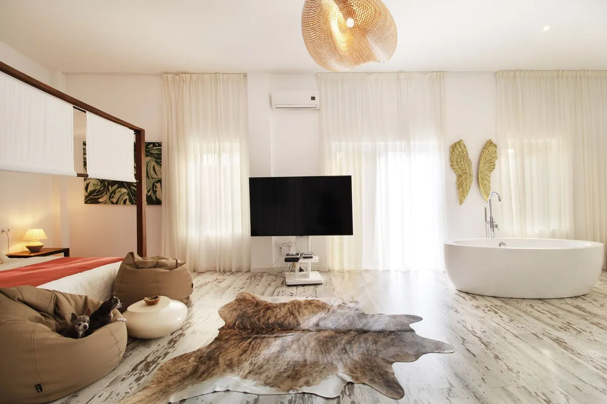 ae126072-130d-4e18-938c-78c09942799c