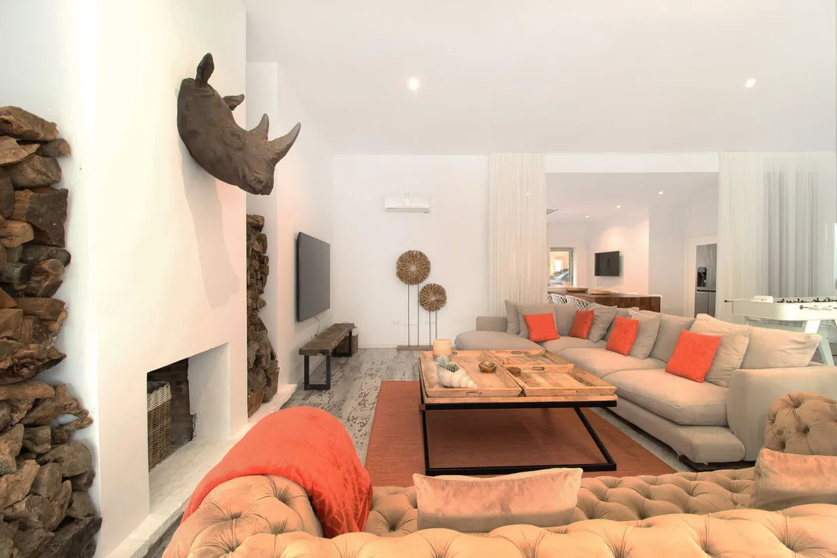 b128a390-89e0-4690-9081-bea54b074bb6