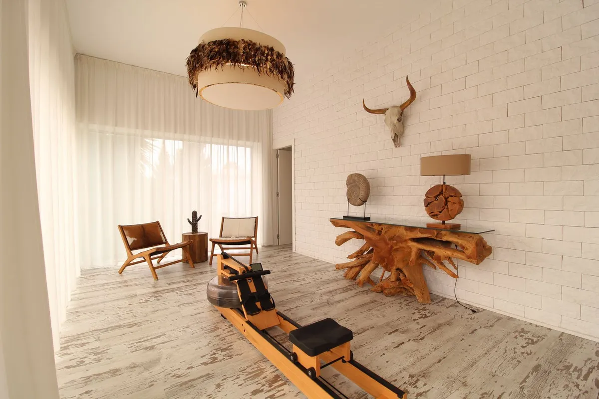 f5a23cb3-3c31-4a03-8a80-88d9f695665a