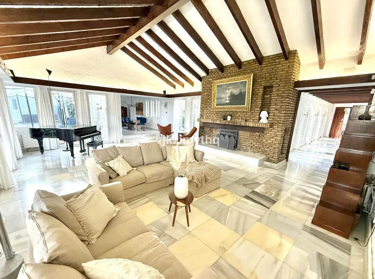 8ae5a123-544d-4de7-8c0c-4dd702898b08