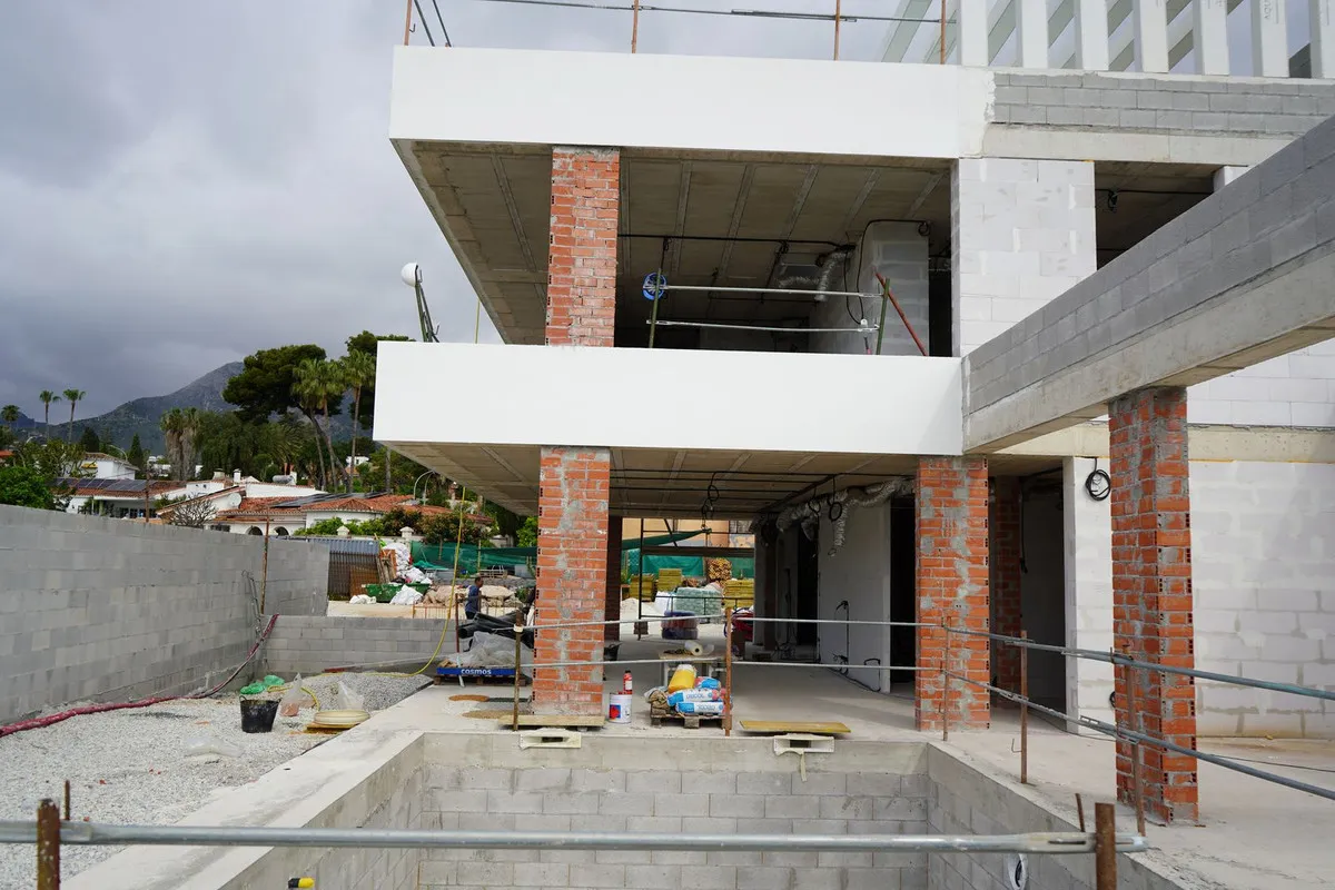 ba68a8d5-c63c-4602-8a82-ba79379e295e