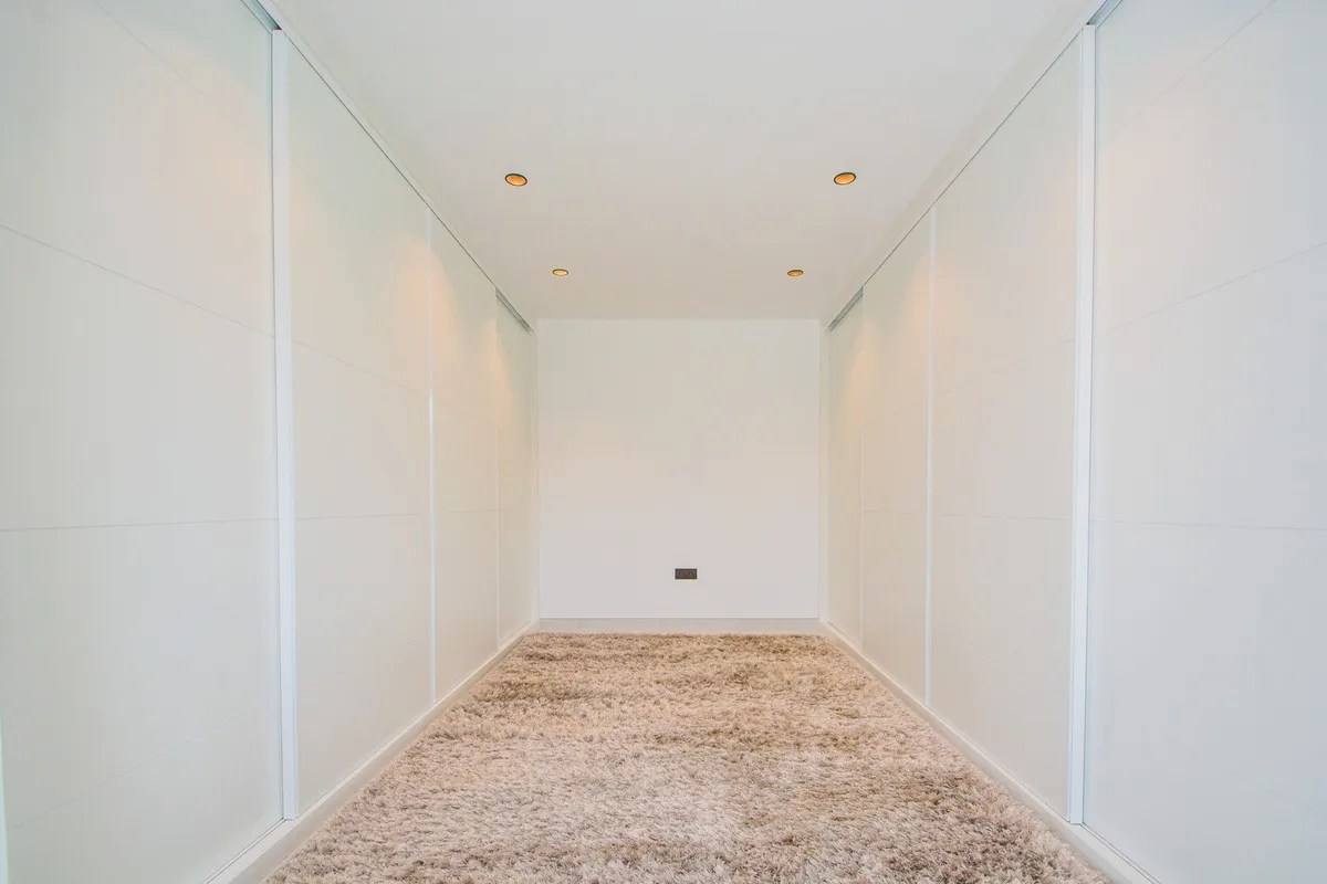 87e5ea96-9915-48d5-a44b-145569b0108f