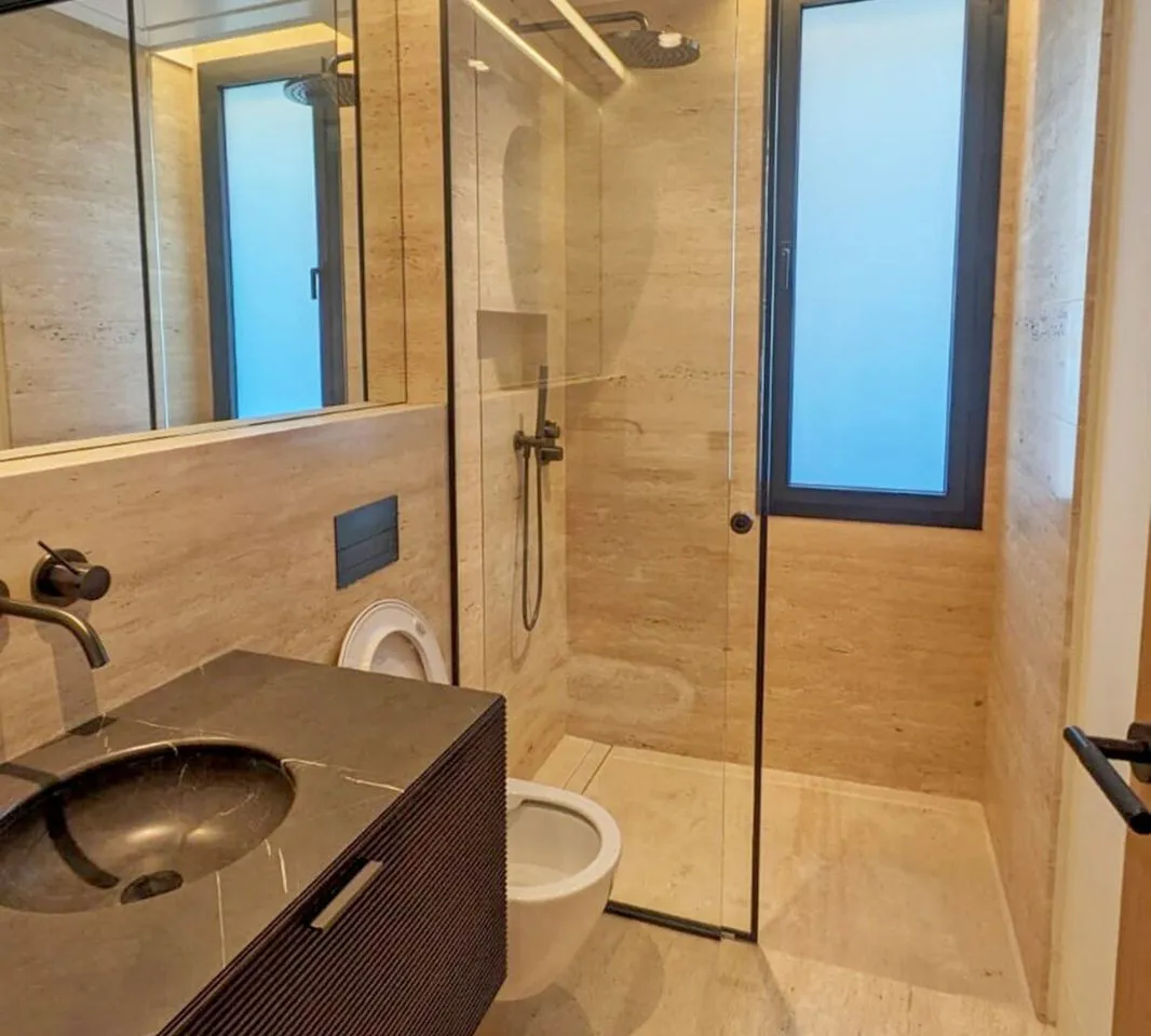 b408fb2d-f9b2-4f26-b274-863ec1f80c21