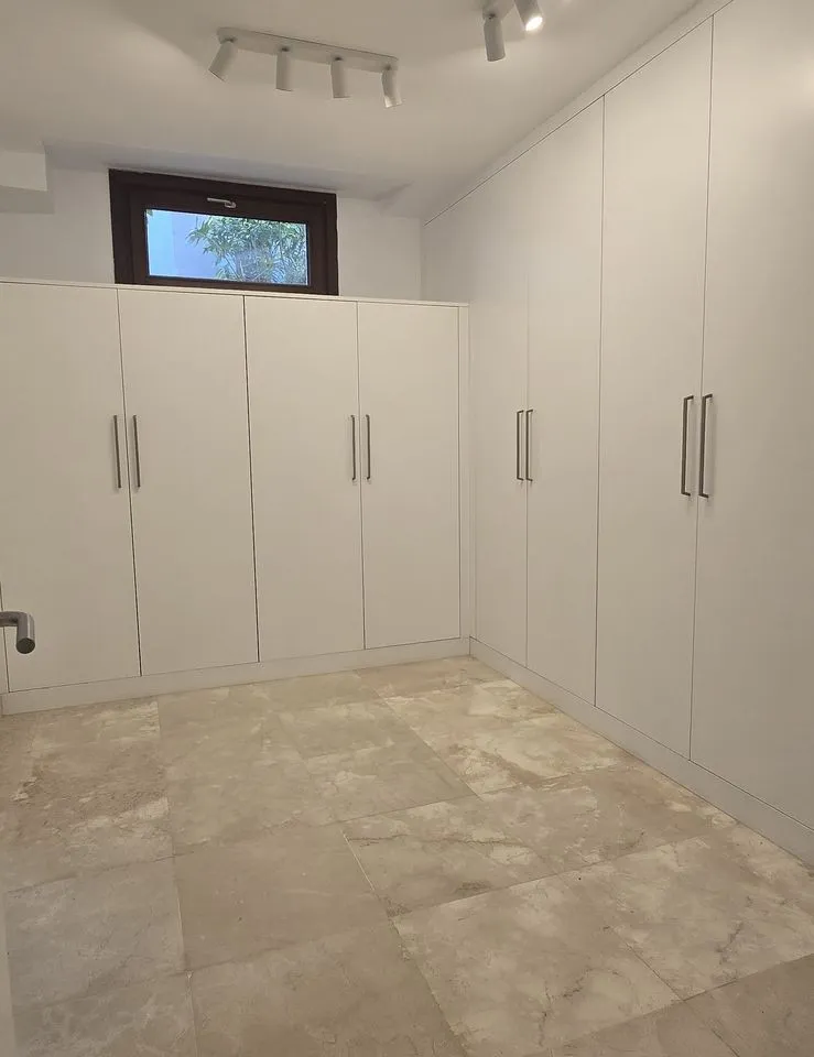 338e685f-9044-48e1-b541-dbe8af7daf6b