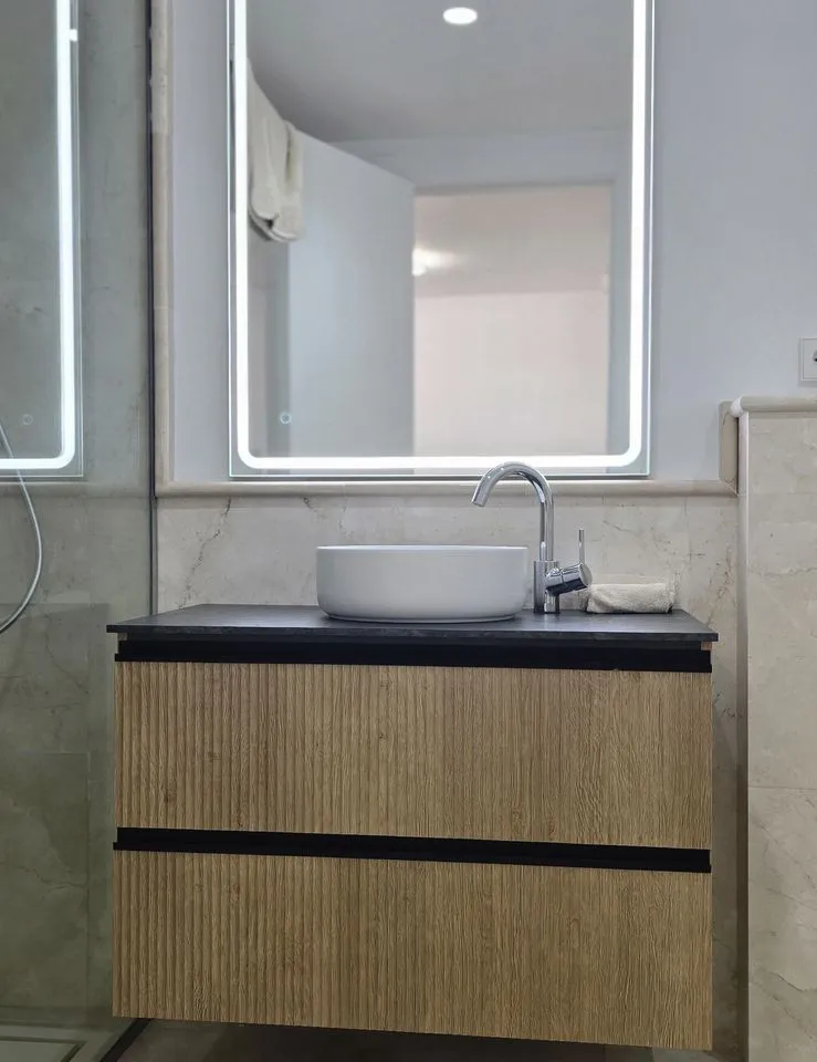 e4465f72-4505-4a12-a4a1-04d9f859b678