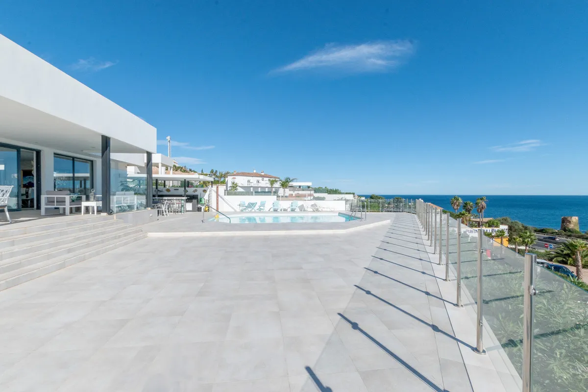 4a43deb6-72c8-45c7-9006-957c715f2433