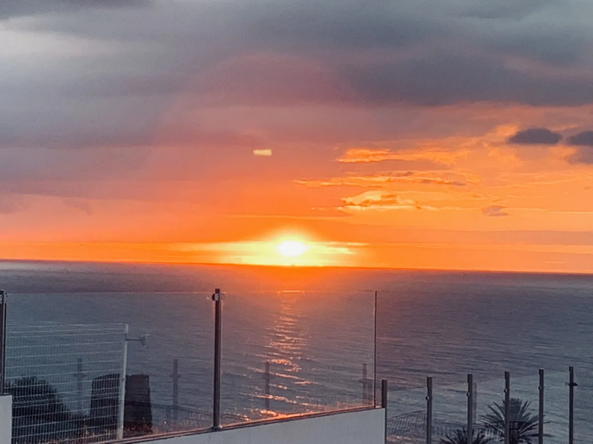 833293ef-9ed7-48ef-af44-449ce99c5fe3