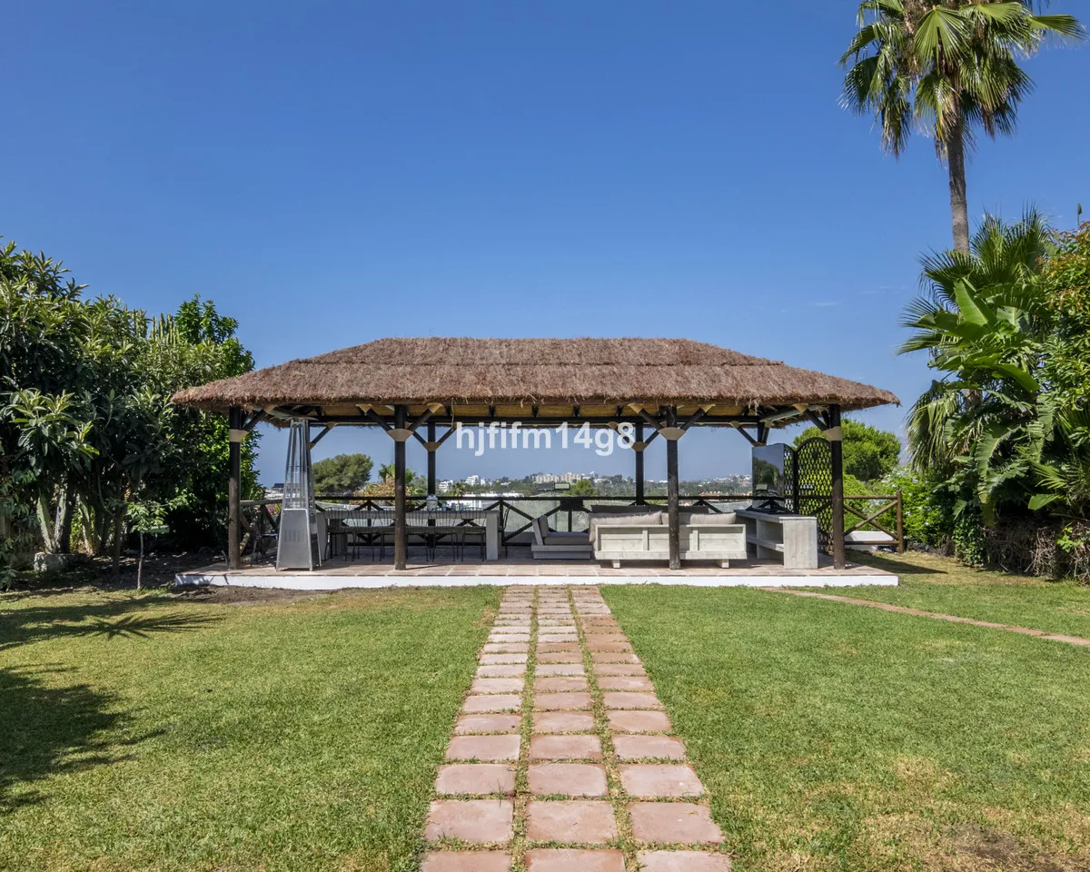 d36e600e-a046-410a-9947-ca83ec41dd67