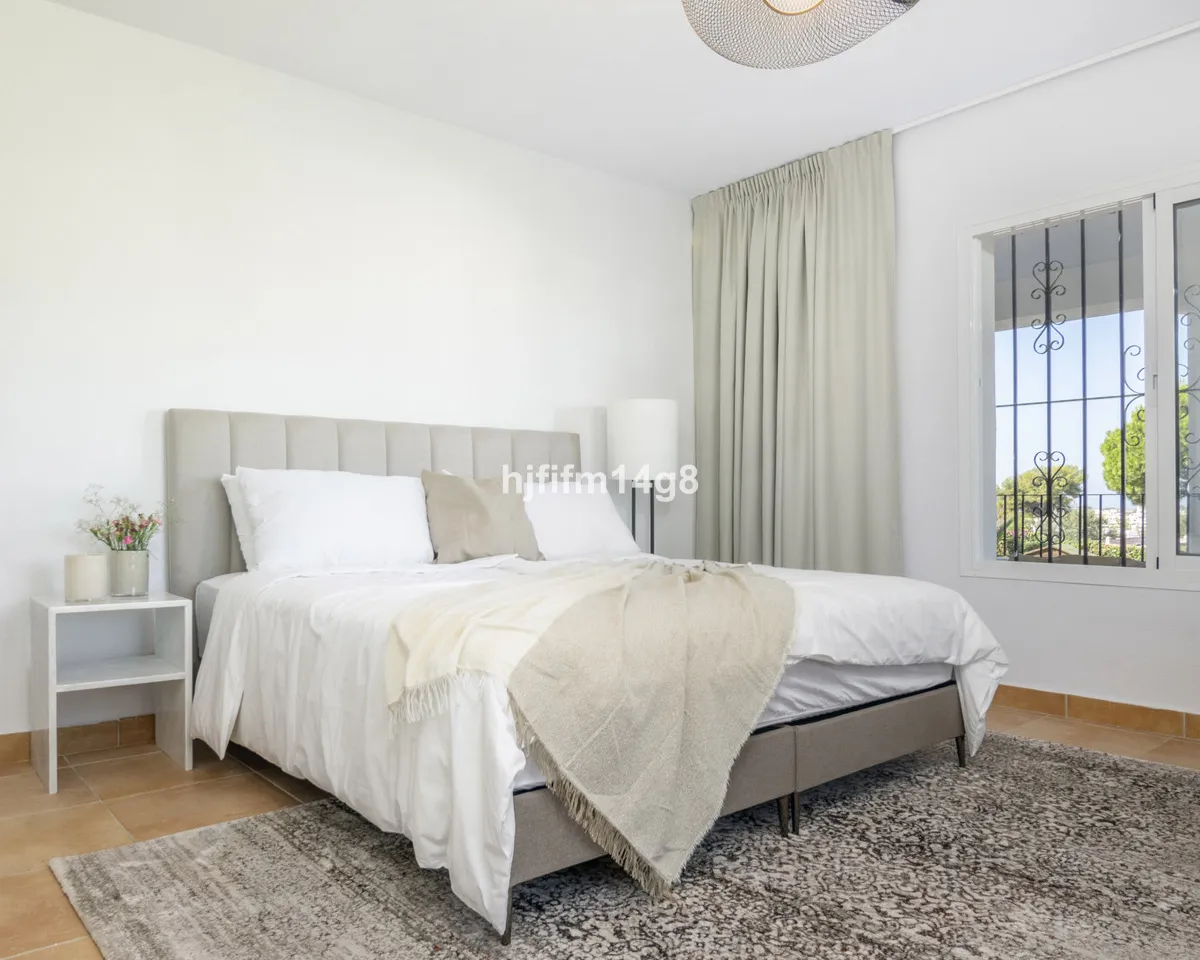 fb368d77-c1f9-4668-9f48-4af60acac17d