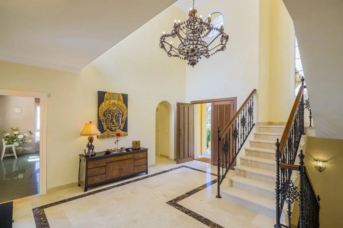 86b0eb0f-c37f-415e-bb99-f50019e942ba