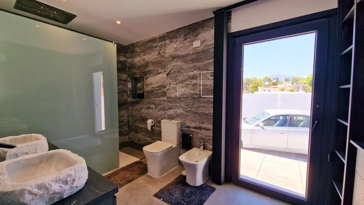 46fe0057-9fbd-4f19-8e39-cdc53c62a9ba