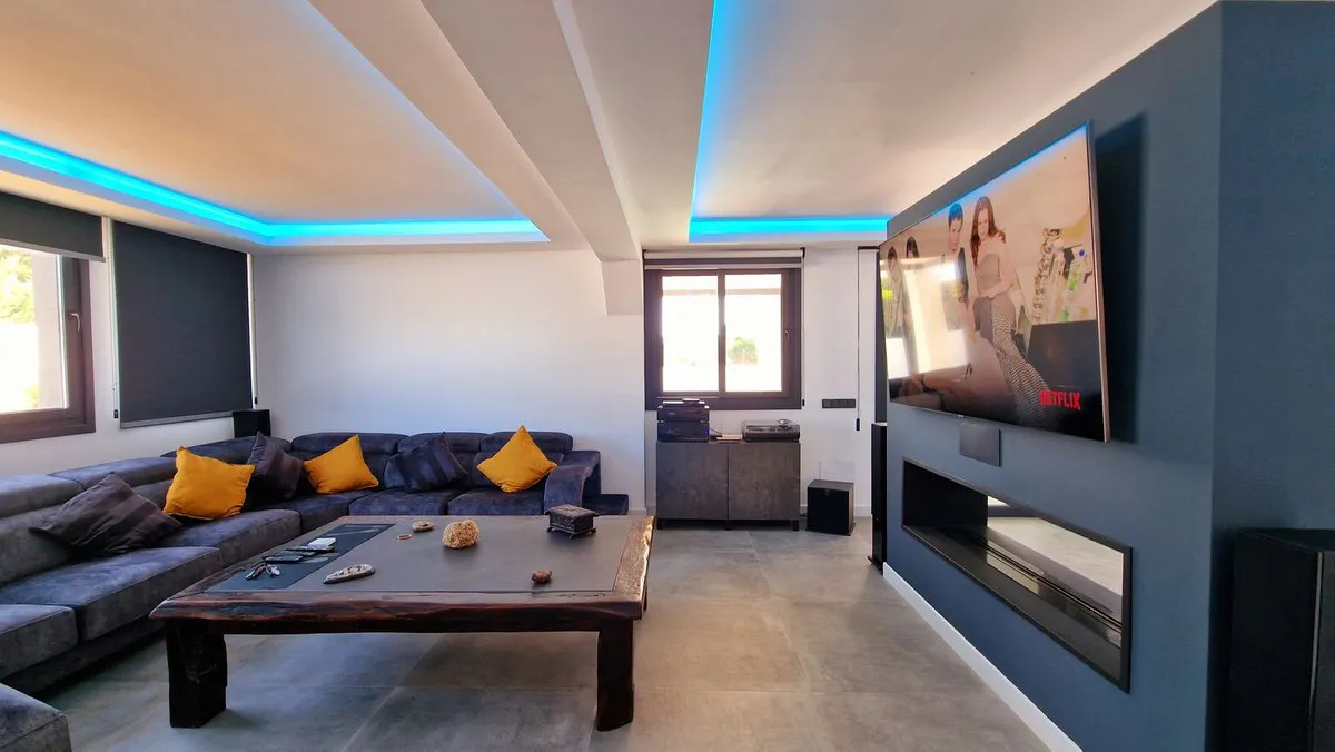 6db43129-13cb-44ae-8f80-755f4746cb11