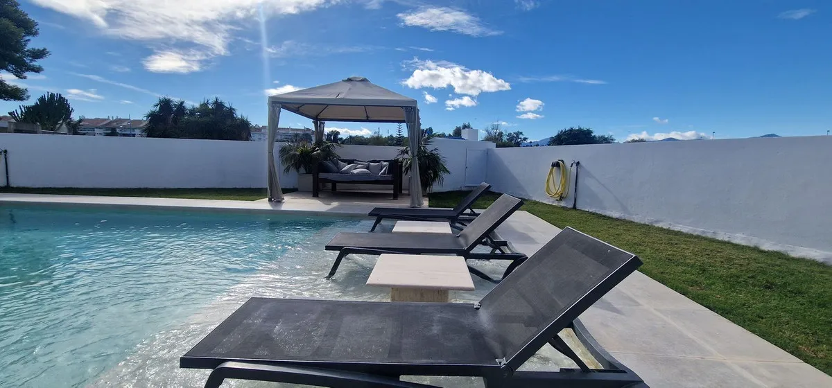 7762ad6a-1d98-40c6-a0e9-c3450d51f2cf