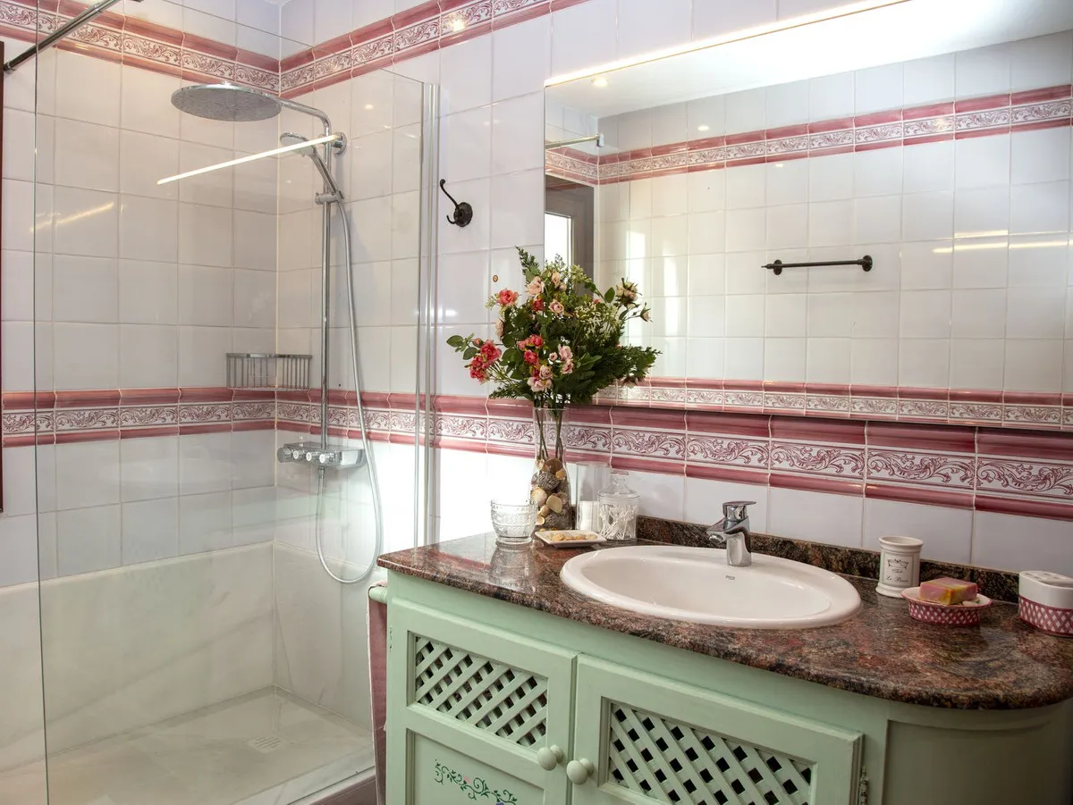 0108aecf-e259-42f4-abc1-d38e1a1d7f3d