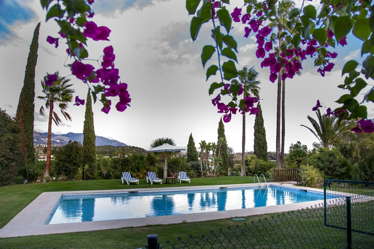 3396148e-97fb-489d-a703-81cd51766e94